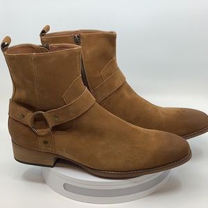 Steve Madden Brand New Palazo Tan Suede boots size 12